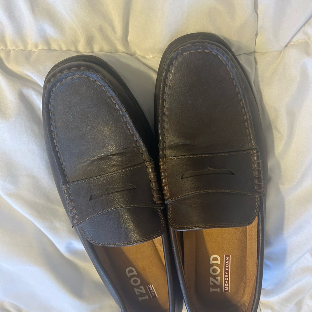 Izod Men's Dark Brown Leather Loafers